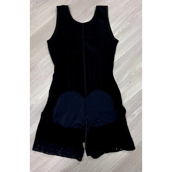 New Black Full-Body Shapewear Faja Front Zip Closure, Size Large - Picture 6 of 9